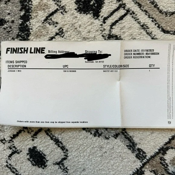 EUC Jordan 1 Mid Sneakers - Size 3Y - Picture 13 of 14